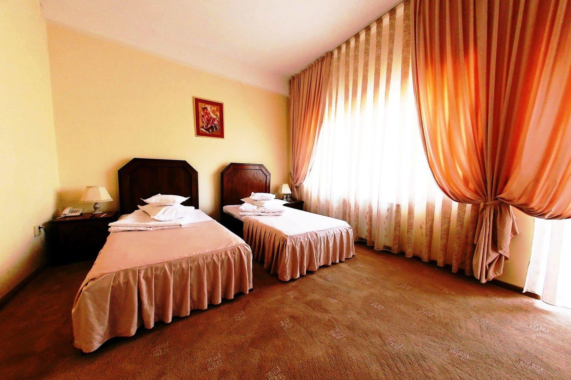 Hotel Premier Cluj-Napoca Exterior foto